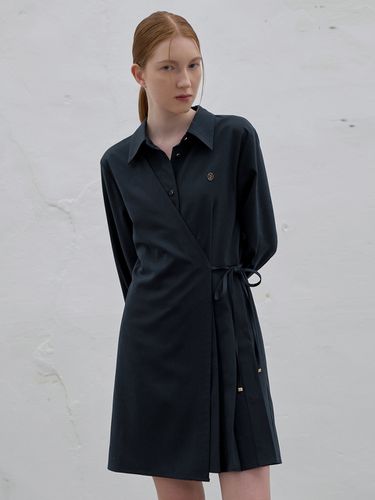 Marianne Pleated Wrap Shirt Dress - Atelier Nain - Modalova