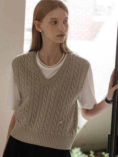 Monica Knit Vest - TILLIDIE - Modalova