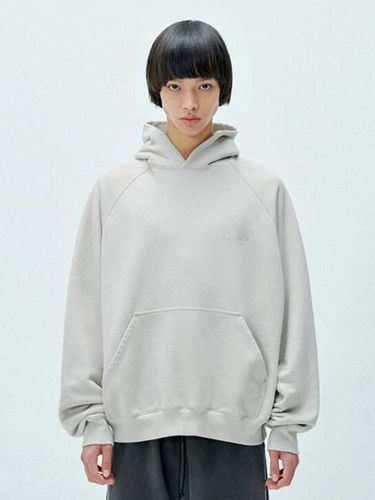 Raglan Sleeve Hoodie _ Cement - D.PRIQUE - Modalova