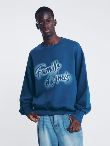 Graffiti Logo Print Sweatshirt_Persian Blue - FAMILLE - Modalova