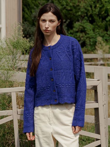 Multi-Cable Round Cardigan_Royal Blue - a.t.corner - Modalova