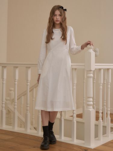 Etoile Round Dress (White) - vanone atelier - Modalova