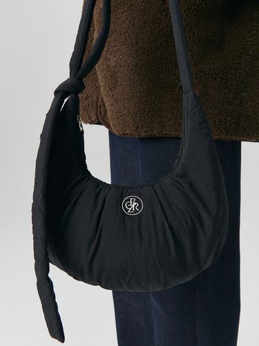 Circle Logo Padding Hobo Bag_Black - CITYBREEZE - Modalova