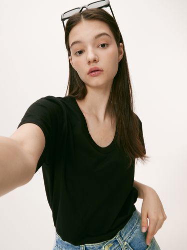 Basic U-neck T-shirt_Black - ASURA - Modalova