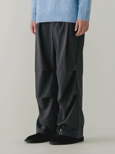 Pintuck Wide Parachute Pant - INDUST - Modalova