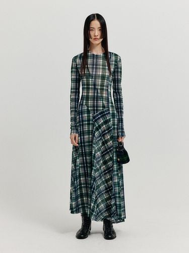 Letter Print Paneled Maxi Dress - EENK - Modalova