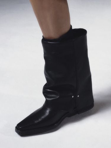 Leather Leg Warmer Middle Boots_Black - MakMade - Modalova