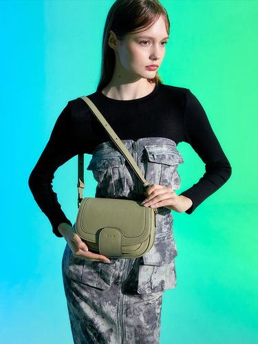 BEI Saddle Shoulder Bag_Grey Beige - BBYB - Modalova