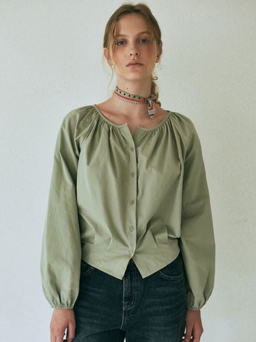 Shirred Blouse_Normal Khaki - YAN13 - Modalova