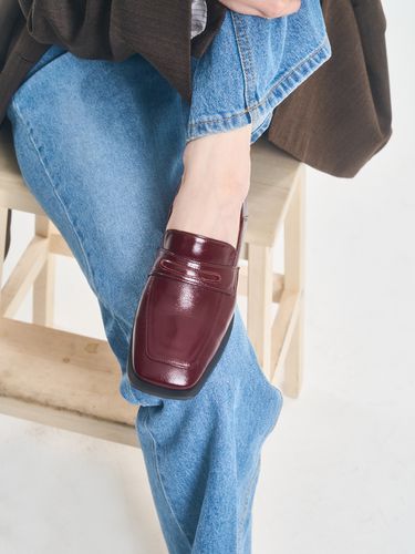 T108 Penny Loafer (ver.2)_Burgundy - 23.5 - Modalova