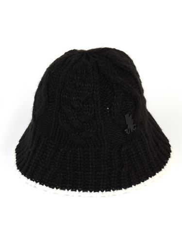 Edge Twist Knit Bucket Hat - Black - Universal chemistry - Modalova