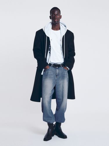 Oversized Notched Lapel Wool-Blend Coat _Dark Navy - FAMILLE - Modalova