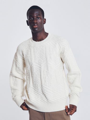 Hexagon Multi Pattern Sweater _ - FAMILLE - Modalova