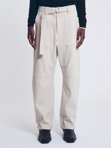 Cotton Twill Belted Work Pants _ - FAMILLE - Modalova