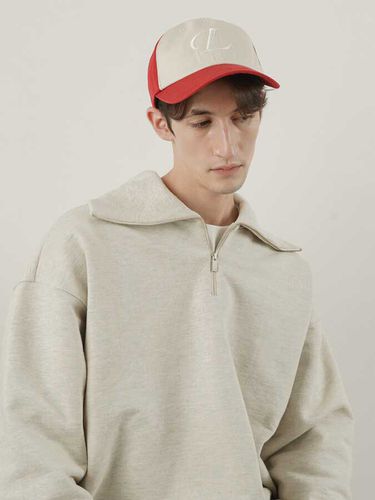 Two Tone Cotton Ball Cap _ Red - LIEU HOMME - Modalova