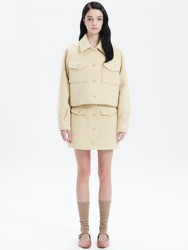 Boucle Wool Short Jacket (Yellow) - HAE BY HAEKIM - Modalova