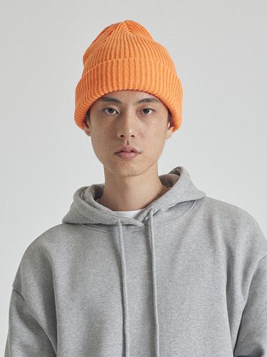 Semi Basic Beanie - Analogmood - Modalova