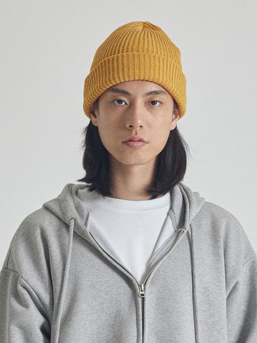 Semi Basic Beanie - Analogmood - Modalova