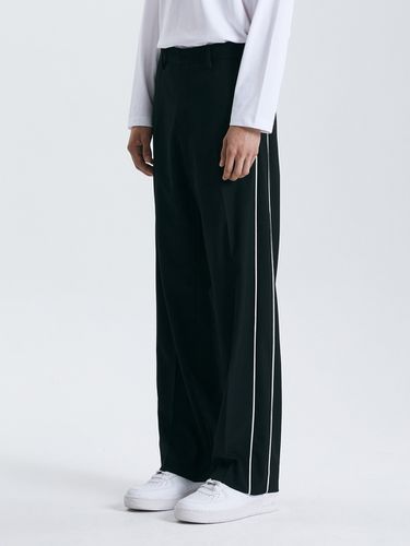 Wide Fit 4 WAY Stretch Track Slacks_Black - TNGT - Modalova