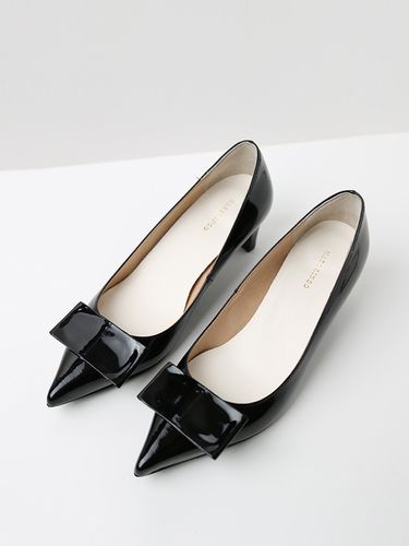 NO. Jennet Ribbon Pumps_Black - MARYRINGO - Modalova