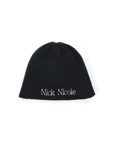 Nicole Minimal Logo Beanie_Black - NICK&NICOLE - Modalova