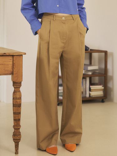 One Tuck Wide Chino Pants - Siyazu - Modalova