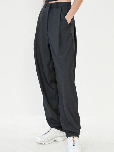 Pleated Wide Balloon Slacks ( ) VW002 - VOIEBIT for WOMEN - Modalova