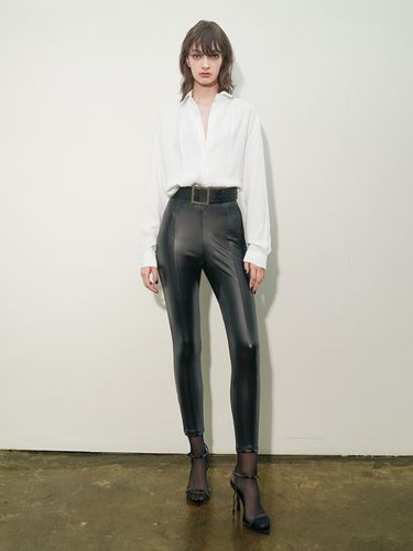 High Rise Faux Leather Pants - UNTAGE - Modalova