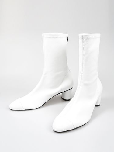 Diver Socks Boots_White - ATTITUDE;L - Modalova