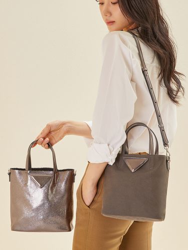 Petit Emma Tote Bag_Silver - AVECMOTO - Modalova