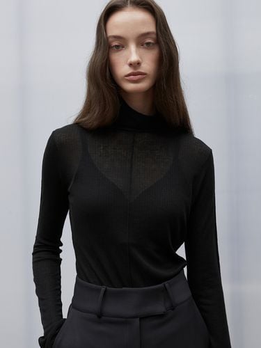 Wool Stitch See-Through Turtleneck T-Shirt OU1160 - ouie - Modalova