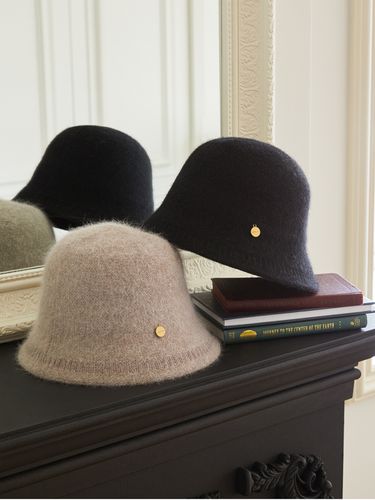 J.Letter Bucket Hat _ Brown - J.ESTINA - Modalova