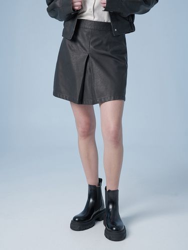 Washed Slit Leathery Skirt _ 2Colors - SPERONE - Modalova