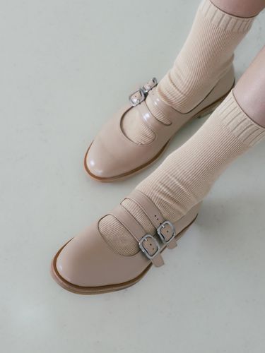 Lin Mary Jane Shoes_Beige - MOL:pin - Modalova