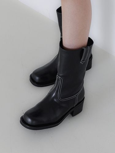 RT Middle Boots_Black - MOL:pin - Modalova