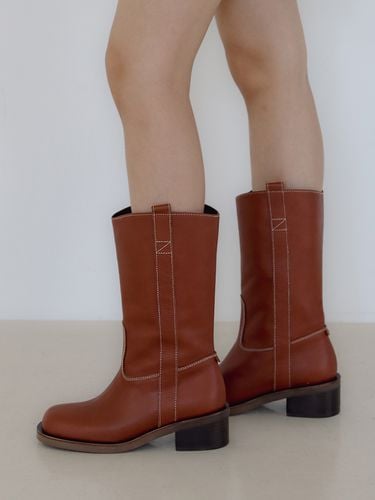 Mod Middle Boots_Brown - MOL:pin - Modalova