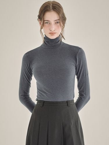 Basic Slim Turtleneck Top_7 Color - Fabricology - Modalova