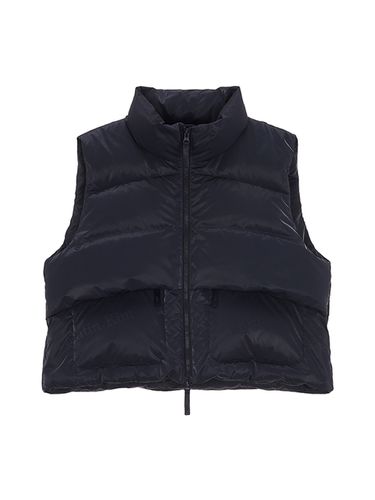 Glossy Crop Down Vest - Navy - Matin Kim - Modalova