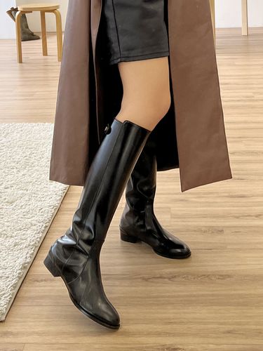 Carel Riding Boots - CHERTOI SEOUL - Modalova