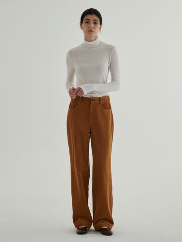 Corduroy Daily Pants _ Camel - STEP AROUND - Modalova