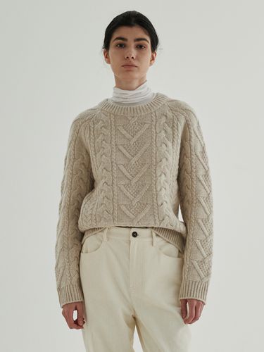 Merino Wool Cable Sweater _ Beige - STEP AROUND - Modalova