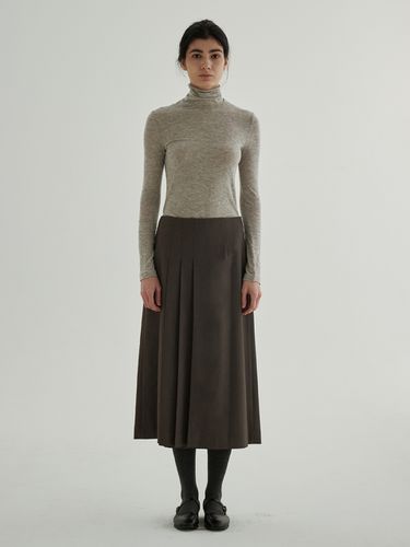 Pleats Detailed A_Line Wool Skirt _ - STEP AROUND - Modalova