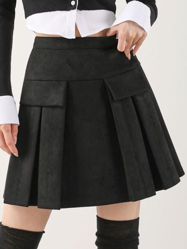 Pocket Mini Suede Pleats Skirt () - AVANDRESS - Modalova