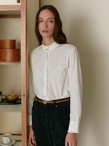 Gold Button Frill Blouse - White - DEPOUND - Modalova