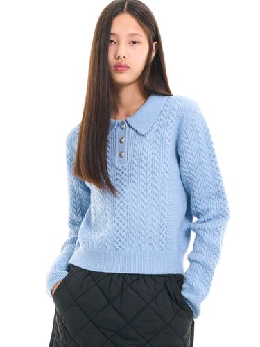 Herringbone Cable Collar Knit Top_Blue - GENERAL IDEA - Modalova