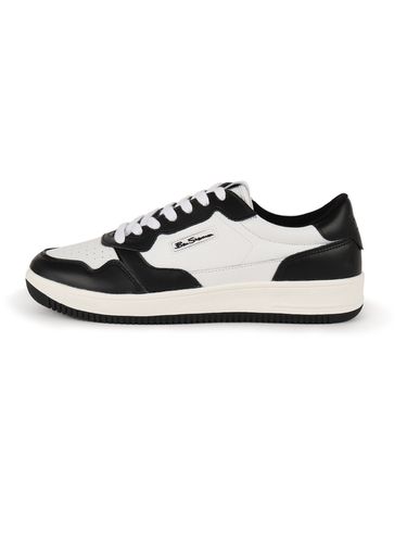 Signature Sneakers - bensherman - Modalova