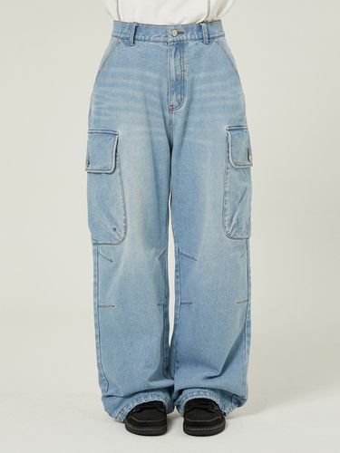 Parachute Cargo Washed Denim Pants _ - WAIKEI - Modalova