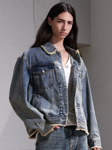 Washed Oversized Trucker Jacket - INROWS - Modalova