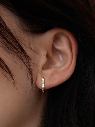 K] U One Touch Earring - ROAJU - Modalova