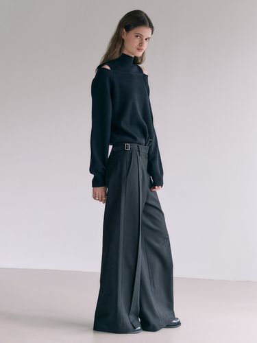 Wool Blended Side Tuck Wide Pants - LOEUVRE - Modalova